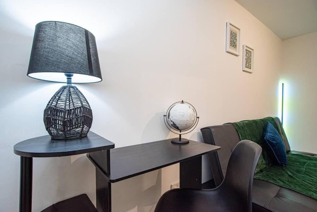 Watford Central Serviced Apartments واتفورد المظهر الخارجي الصورة