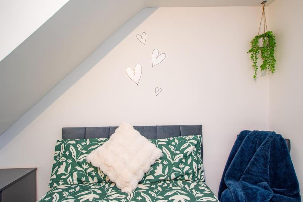 Watford Central Serviced Apartments واتفورد المظهر الخارجي الصورة